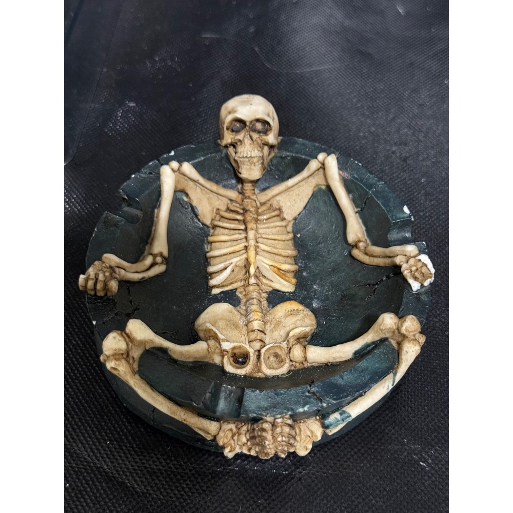 Gypsum Skull Ashtray Silicone Mold Human Skeleton Skull Tray Resin Crafts Moulds